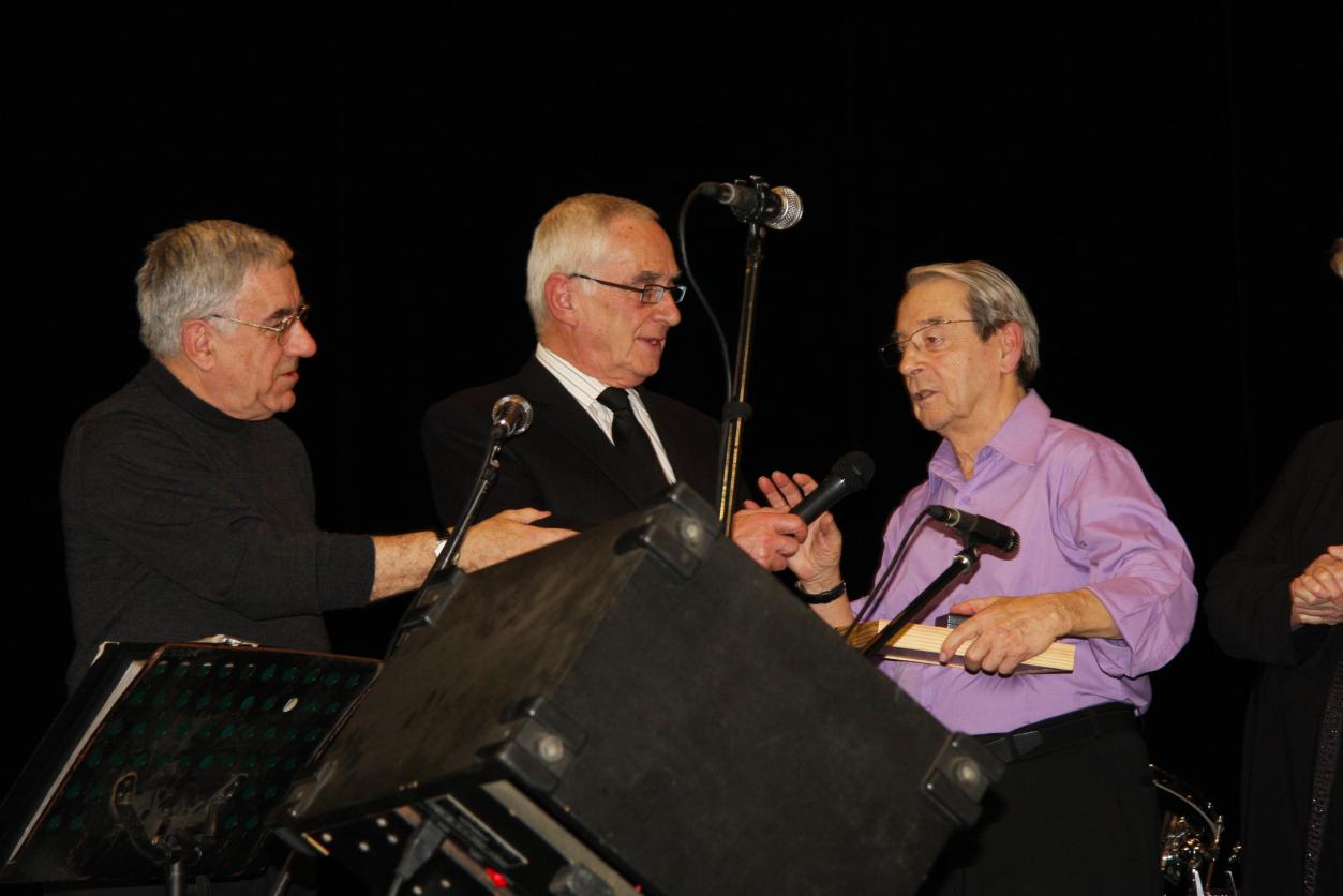 Mr Bernard MAZELIÉ (A.D.A.S), Mr Martin MALVY (président du conseil régional de Midi-Pyrénées) et André ROQUES.
